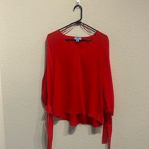 CeCe Red Top Slight Hi-Low Hem with Bow Sleeve Ties